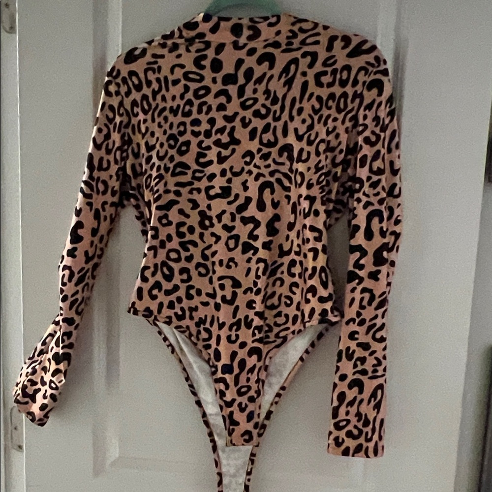 SHEIN Animal Print Bodysuit in Black and Tan